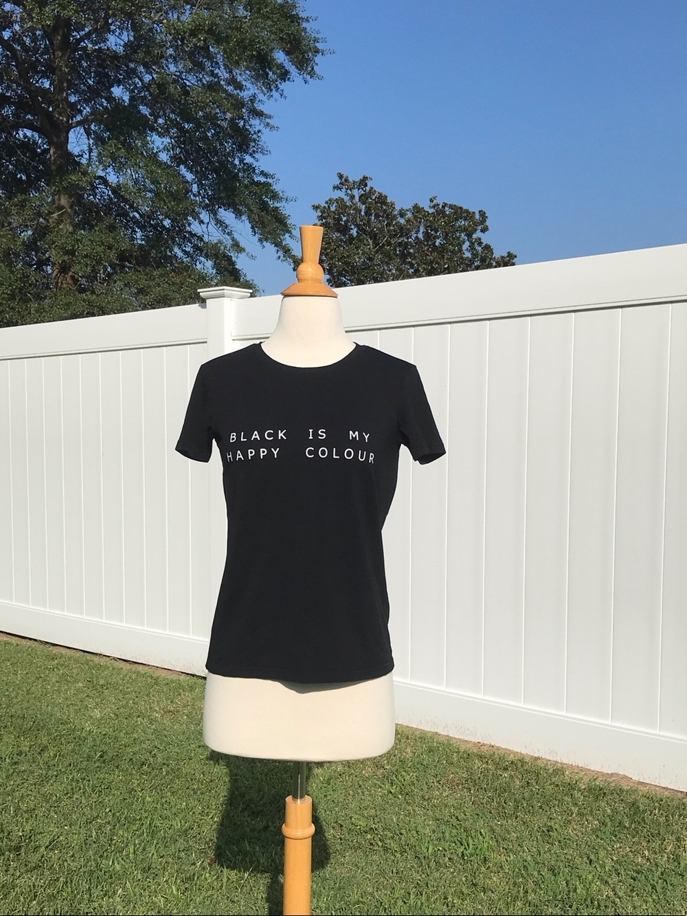 NWOT Black Short-Sleeve Graphic Tee - 'Black Is My Happy Colour' Size Small